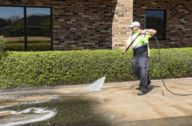 commercial concrete cleaning in naperville